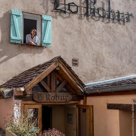 Lo Robur Hotel *